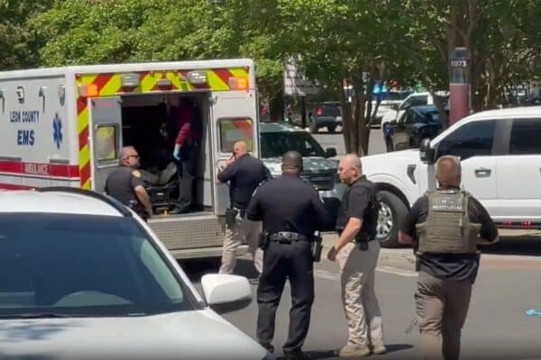 Fsu Shooting Last: 2 dead, 6 injured; 20 -year suspect in custody
