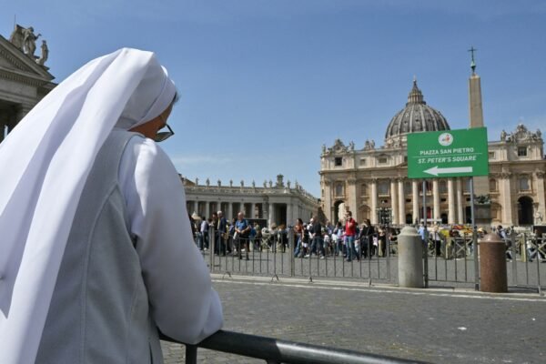 Photo: A nun pray in the Plaza de San Pedro after the death of Pope Francis in the Vatican on April 21, 2025. Pope Francis died on April 21, 2025 at the age of 88, one day after making a highly anticipated appearance in the Plaza de San Pedro on Sunday of Easter.