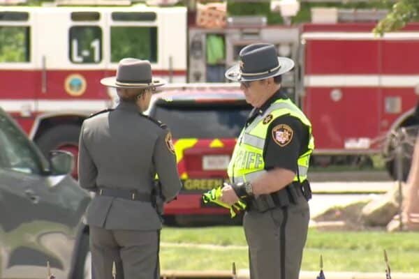 ‘Tragic accident’: the adolescent dies after falling from Float of the Fallen Day Parade 'Tragic accident': the adolescent dies after falling from Float of the Fallen Day Parade