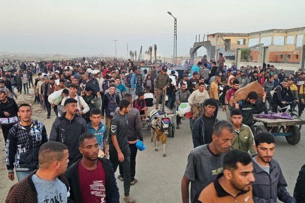 At least 21 killed by Israeli shots near the Aid de Gaza site, says the Ministry of Health At least 21 killed by Israeli shots near the Aid de Gaza site, says the Ministry of Health