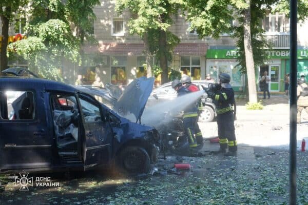 Russian attacks kill 7 in Ukraine hours after the last peace conversations