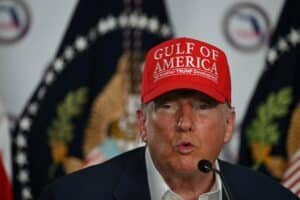 Trump threatens to arrest the leader of the Mayor's Office of New York, Zohran Mamdani, if he challenges ice operations